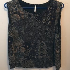 Layering tank